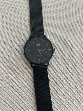 MVMT Black Minimalist Mesh Watch